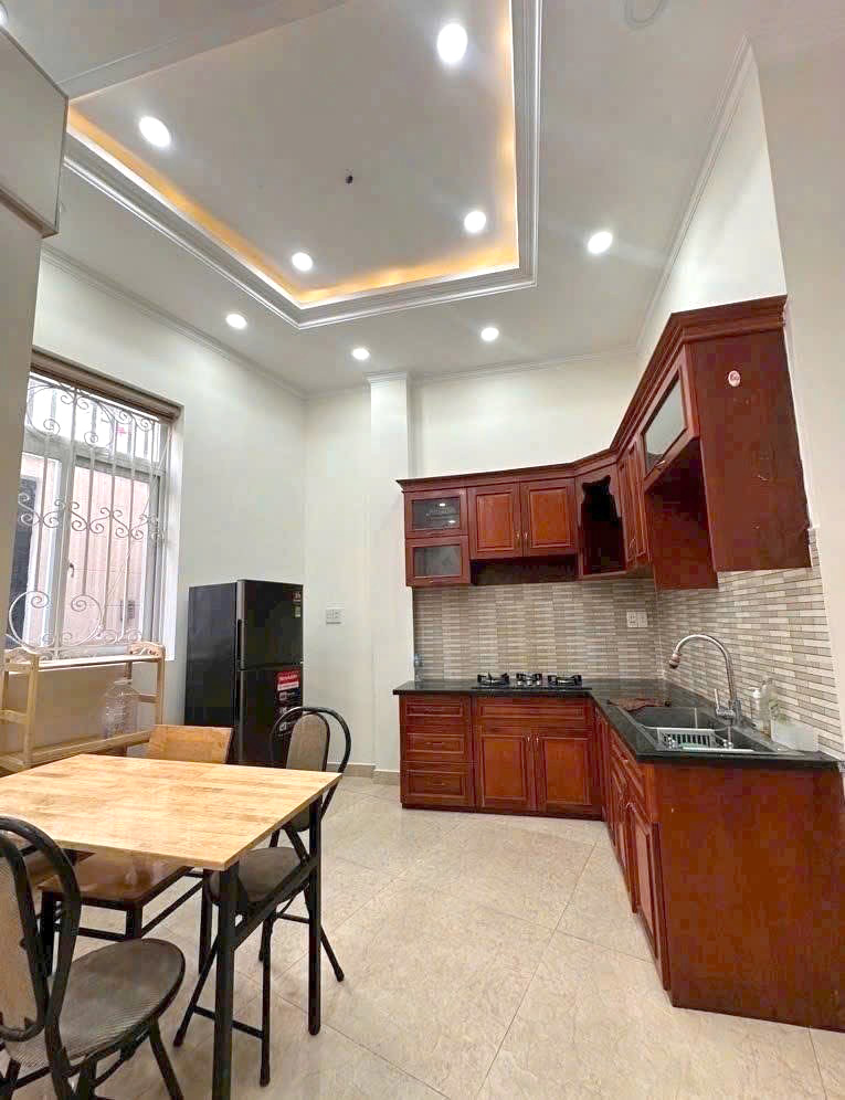 Bán Nhà Hẻm Xe Hơi 50m2, 4 Tầng Đặng Văn Bi Trường Thọ Thủ Đức Chỉ Hơm 6 tỷ Hiếm Có - Ảnh 2